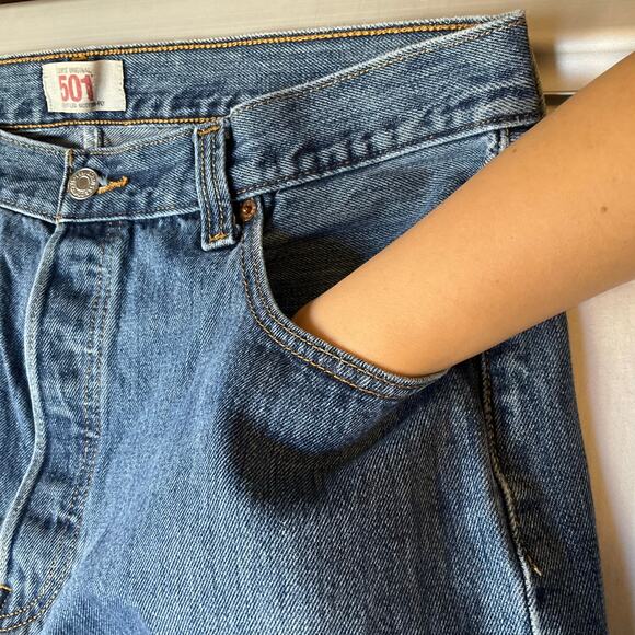 Levi’s Men Jeans 501 size W36 x L30 Blue Mid Rise Straight Leg Button-Fly - Picture 7 of 11